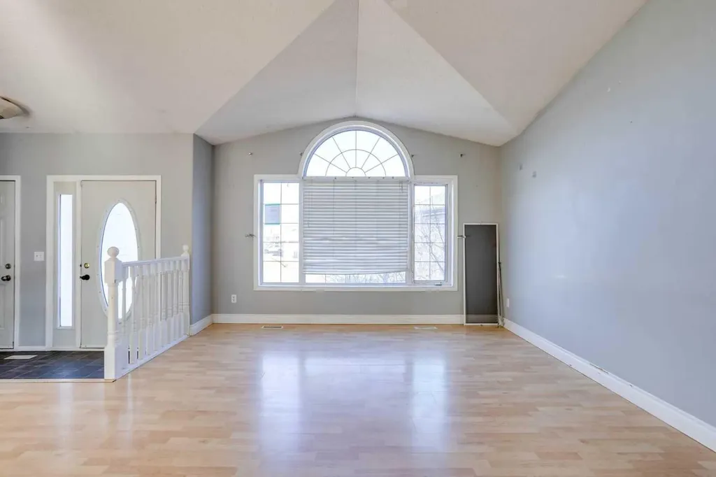 152 Shetland Garden Fort Mcmurray AB T9H5K6