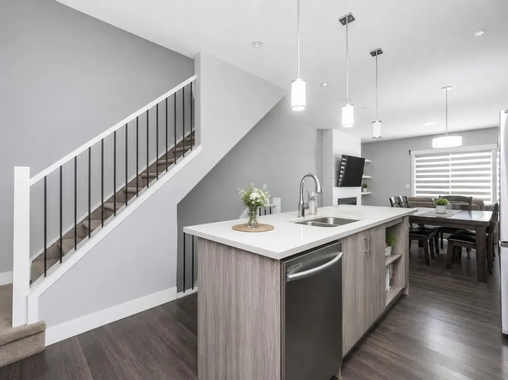 76 Skyview Link NE Calgary AB T3N 1N6