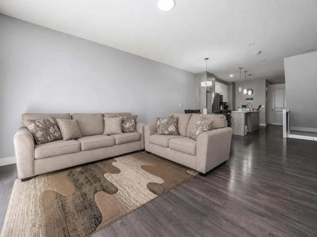 76 Skyview Link NE Calgary AB T3N 1N6