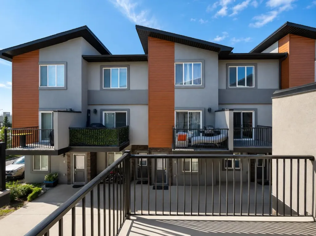 76 Skyview Link NE Calgary AB T3N 1N6