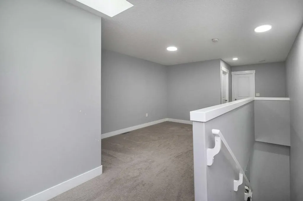 76 Skyview Link NE Calgary AB T3N 1N6