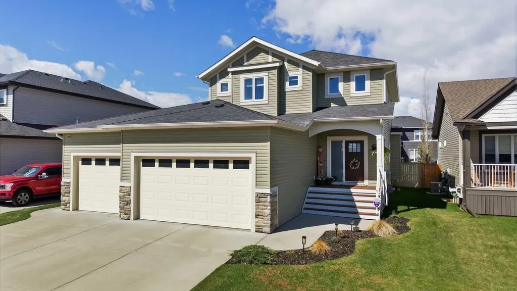 10 Viceroy Crescent Olds AB T4H 0C4