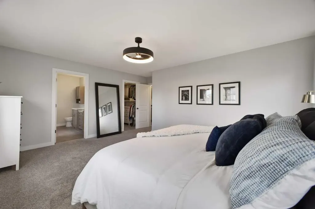 10 Viceroy Crescent Olds AB T4H 0C4