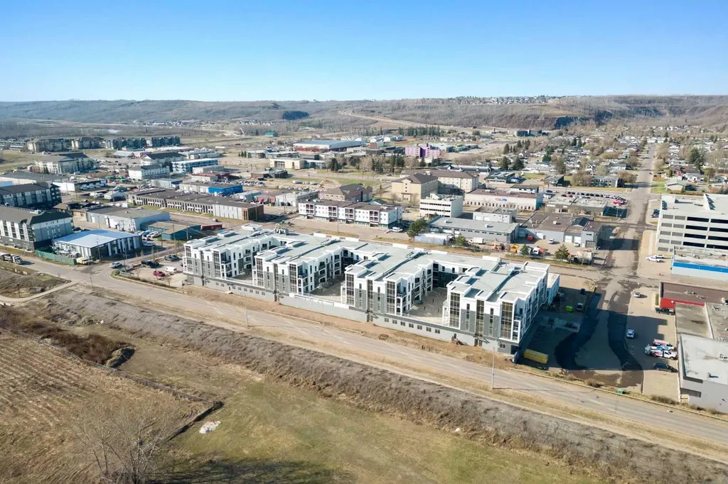 10218 King Street Fort Mcmurray AB T9H1X9