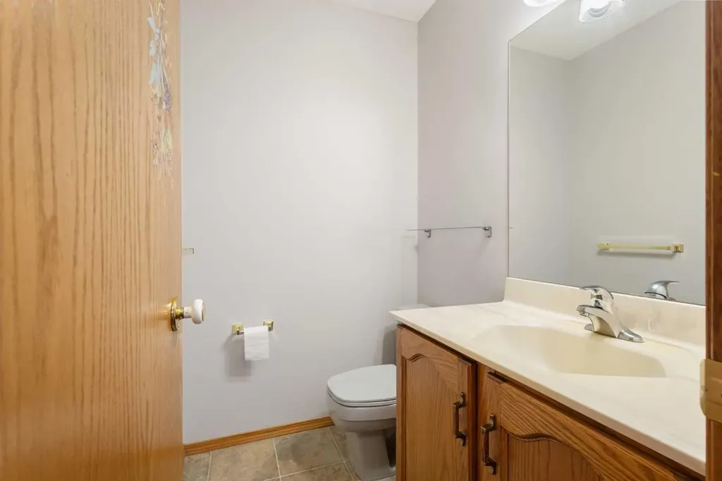 119 Citadel Hills Place NW Calgary AB T3G 3V5