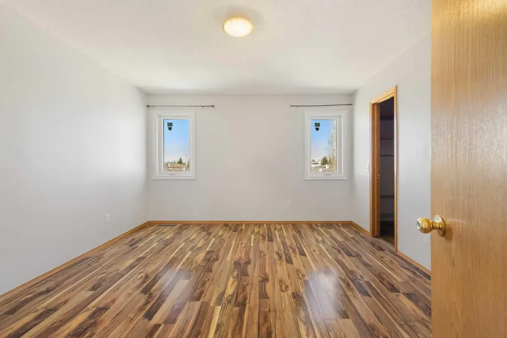 119 Citadel Hills Place NW Calgary AB T3G 3V5