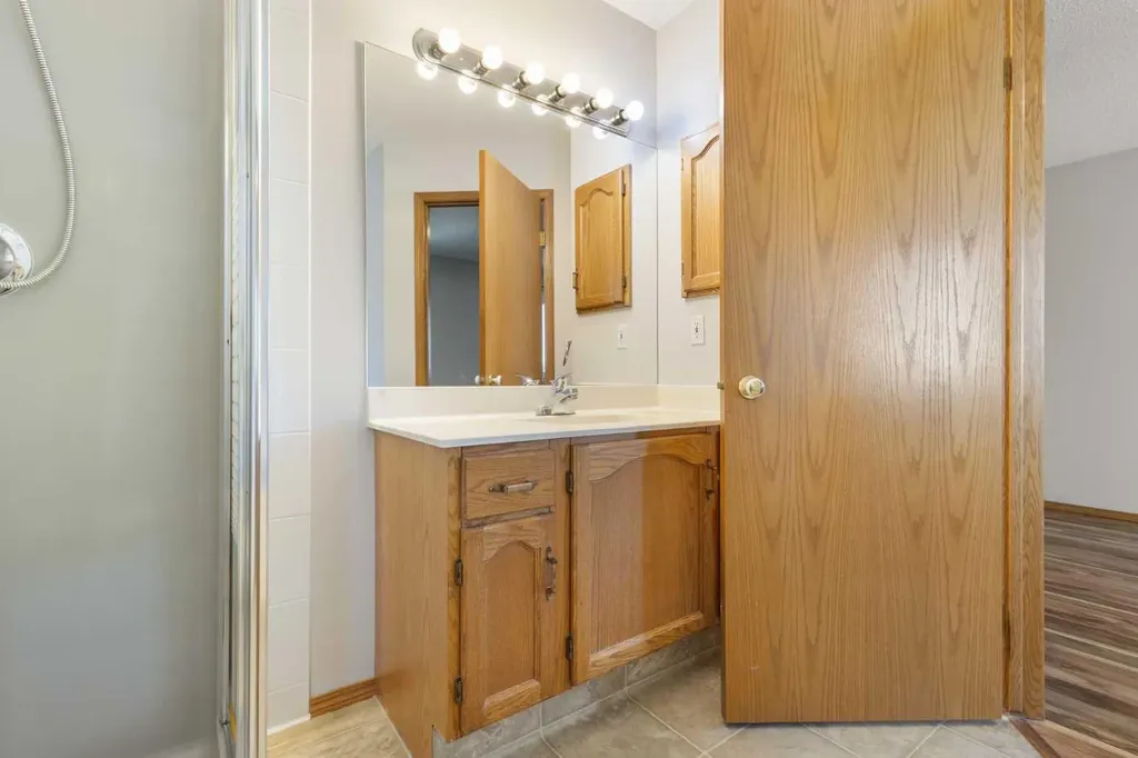 119 Citadel Hills Place NW Calgary AB T3G 3V5