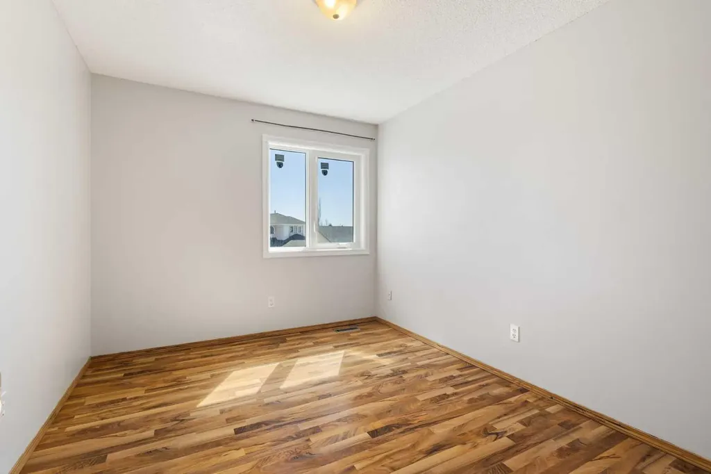 119 Citadel Hills Place NW Calgary AB T3G 3V5