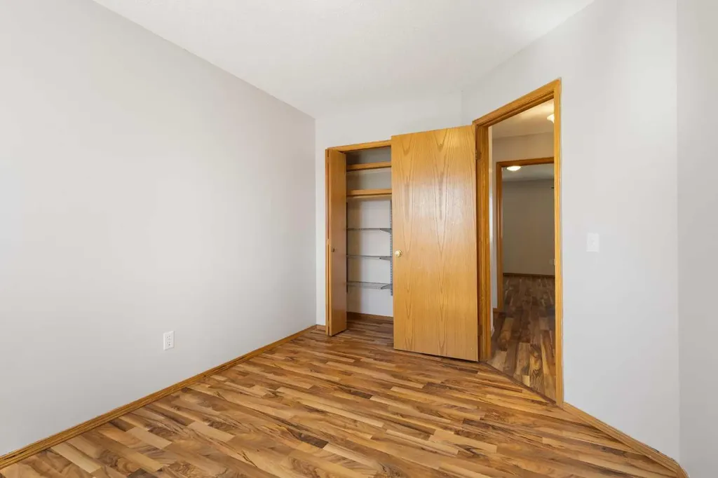 119 Citadel Hills Place NW Calgary AB T3G 3V5