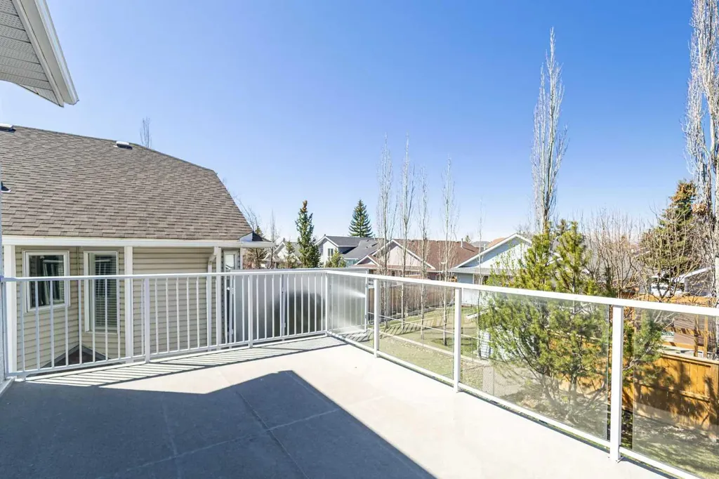 119 Citadel Hills Place NW Calgary AB T3G 3V5