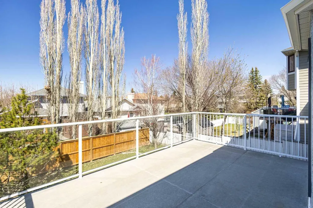 119 Citadel Hills Place NW Calgary AB T3G 3V5