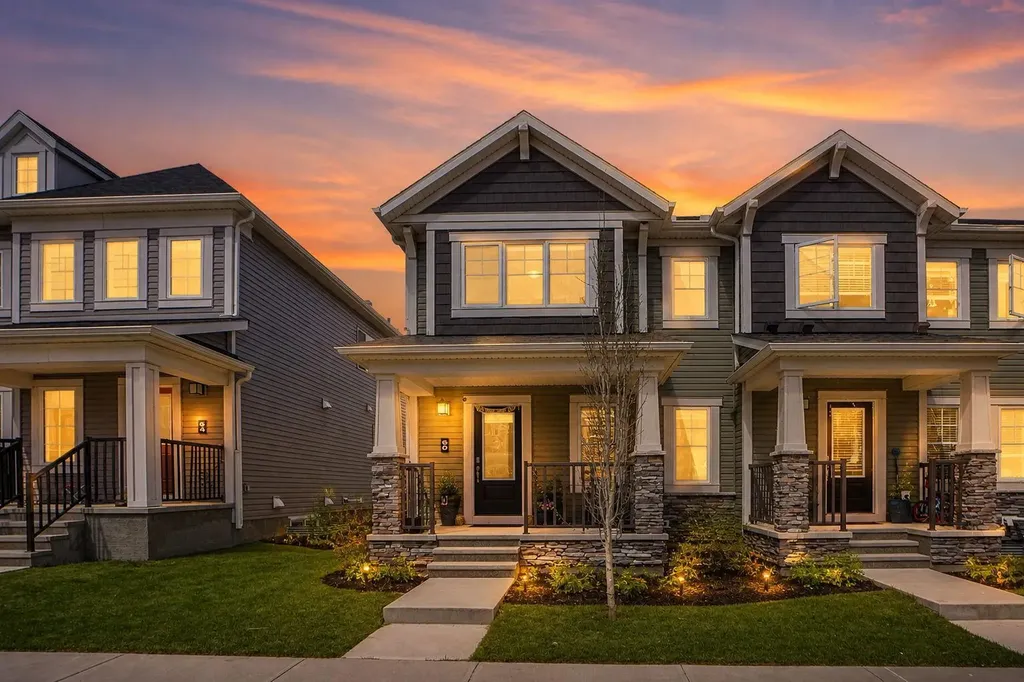 60 Cityside Grove NE Calgary AB T3N 1C9