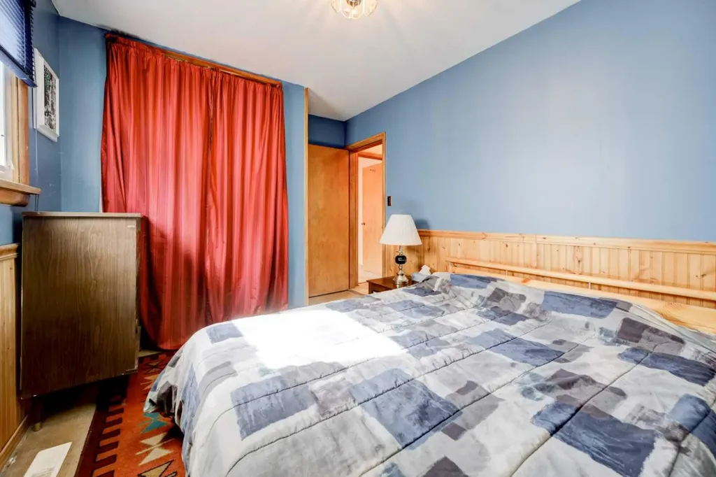 307 Grey Street Granum AB T0L 1A0