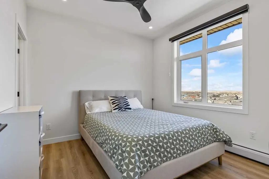 50 Sage Hill Walk NW Calgary AB T3R 2E8