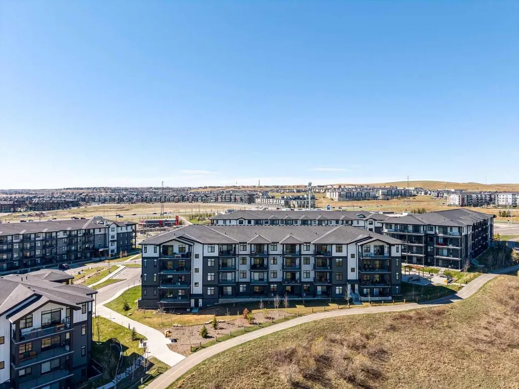50 Sage Hill Walk NW Calgary AB T3R 2E8