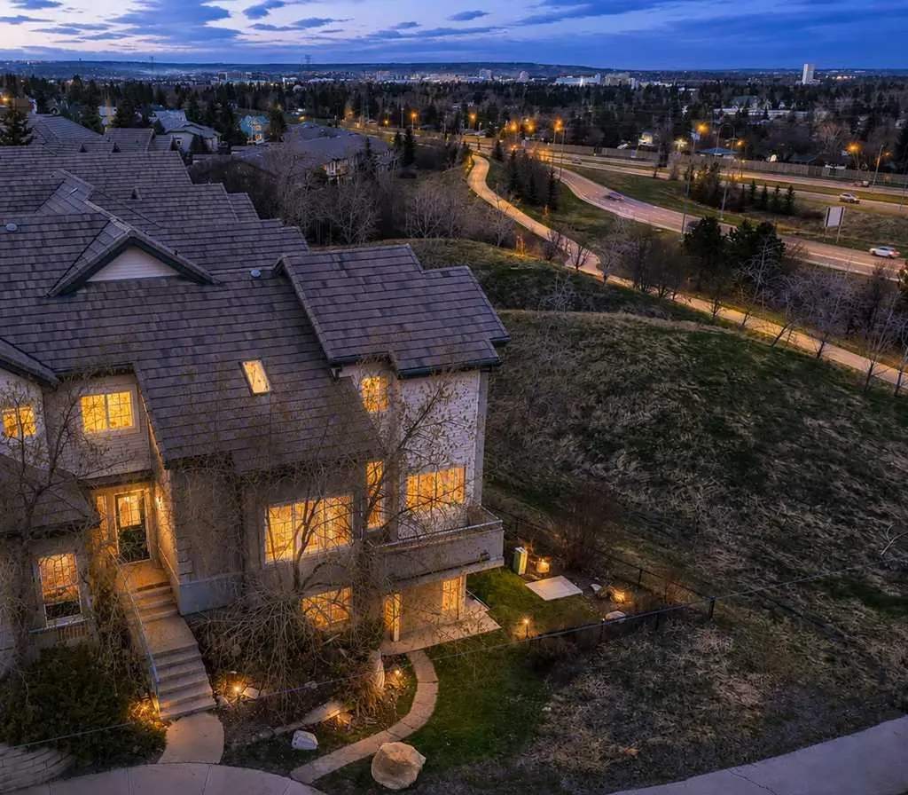 5616 14 Avenue SW Calgary AB T3H 3P9