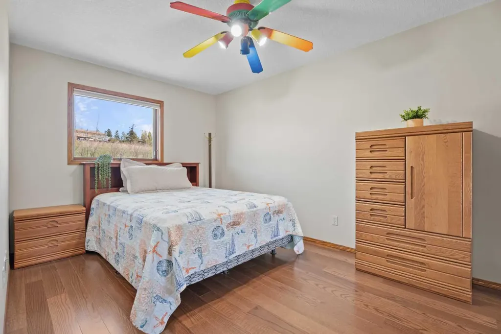 434183 2 Street E Rural Foothills County AB T1S 6B3