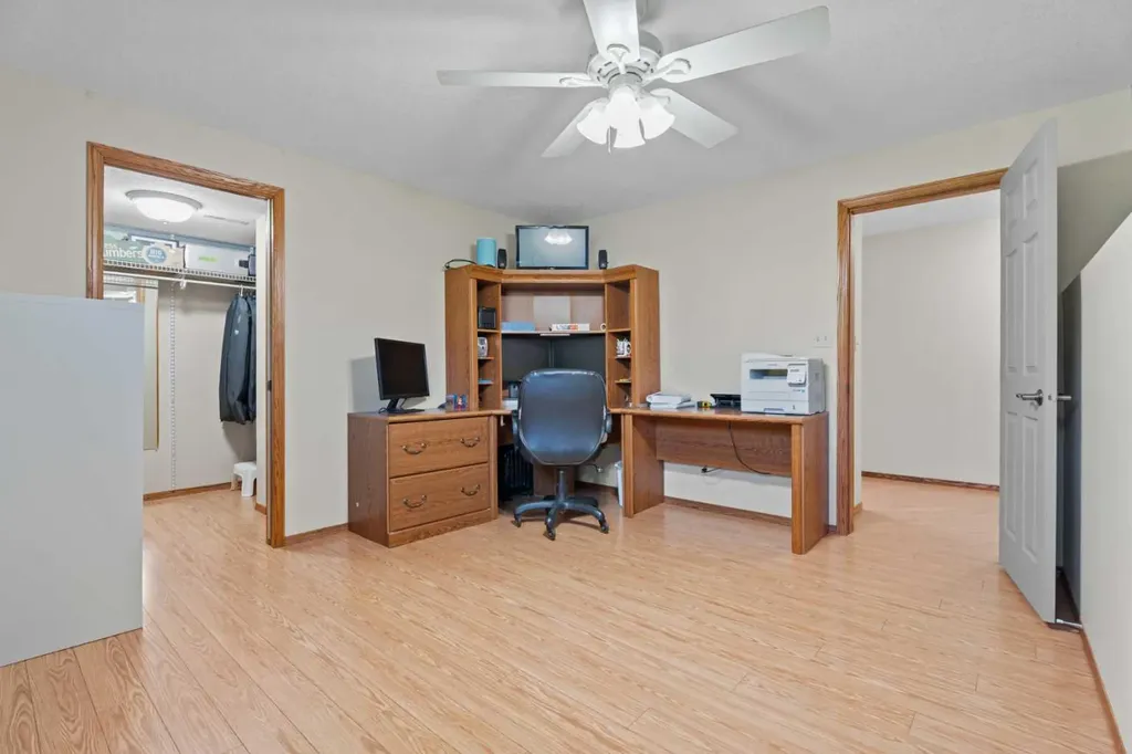 434183 2 Street E Rural Foothills County AB T1S 6B3