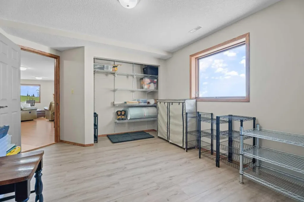 434183 2 Street E Rural Foothills County AB T1S 6B3
