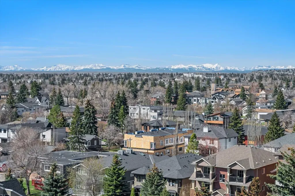 2505 17 Avenue SW Calgary AB T3E 7V3