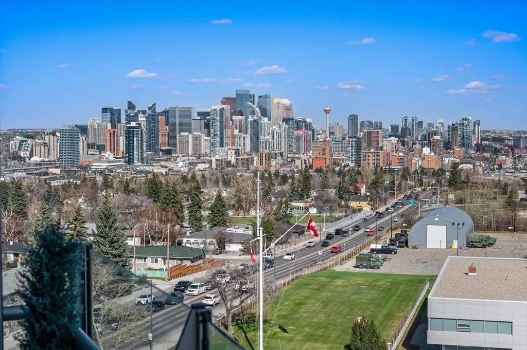 2505 17 Avenue SW Calgary AB T3E 7V3