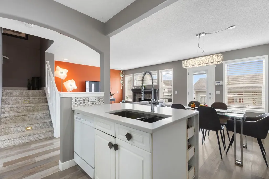 18 West Springs Gate SW Calgary AB T3H4P5