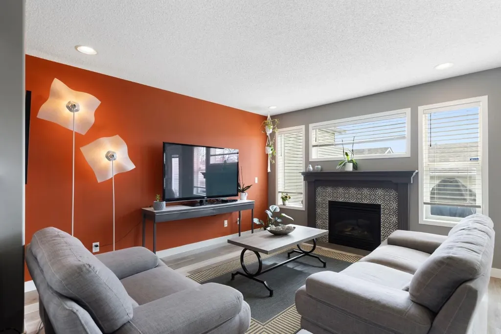 18 West Springs Gate SW Calgary AB T3H4P5