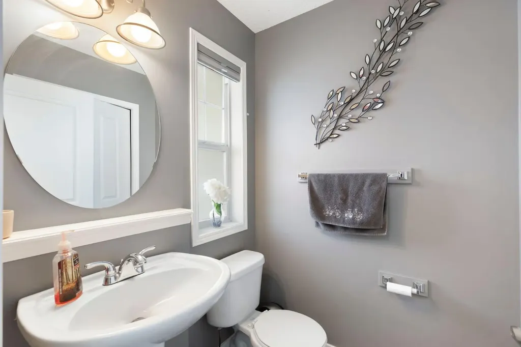 18 West Springs Gate SW Calgary AB T3H4P5