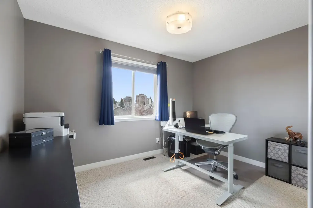 18 West Springs Gate SW Calgary AB T3H4P5
