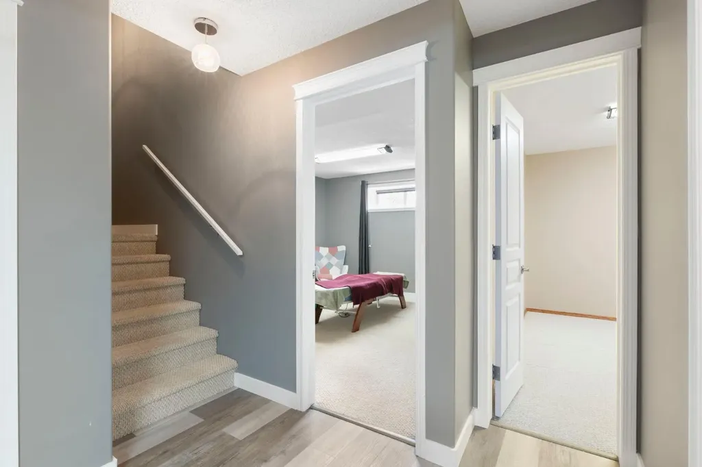18 West Springs Gate SW Calgary AB T3H4P5
