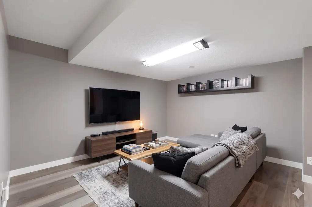 18 West Springs Gate SW Calgary AB T3H4P5