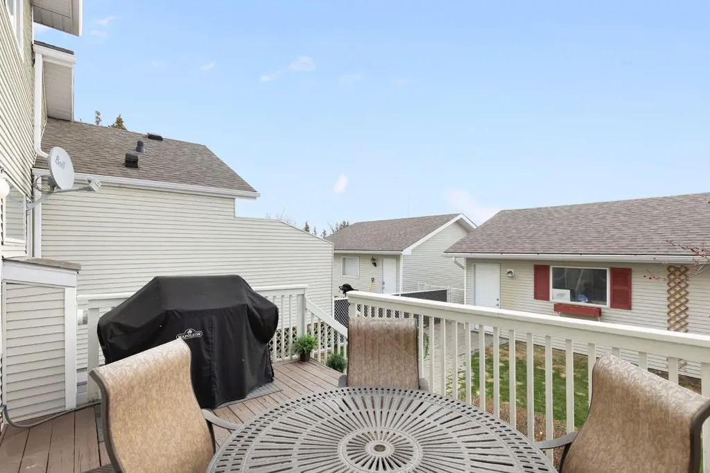 18 West Springs Gate SW Calgary AB T3H4P5