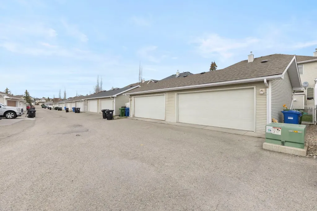18 West Springs Gate SW Calgary AB T3H4P5
