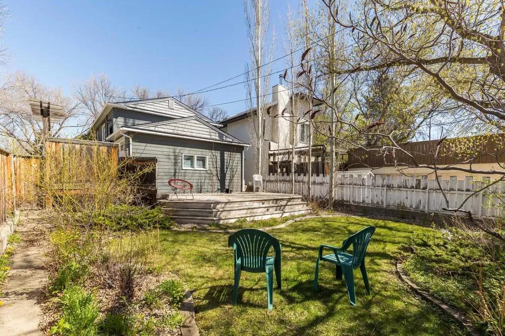 1902 7 Avenue S Lethbridge AB T1J 1M3
