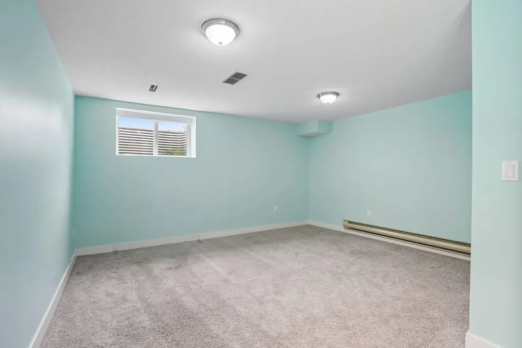 108 Falchurch Crescent NE Calgary AB T3J 1K1