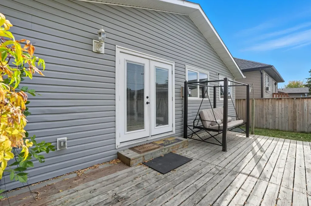 108 Falchurch Crescent NE Calgary AB T3J 1K1