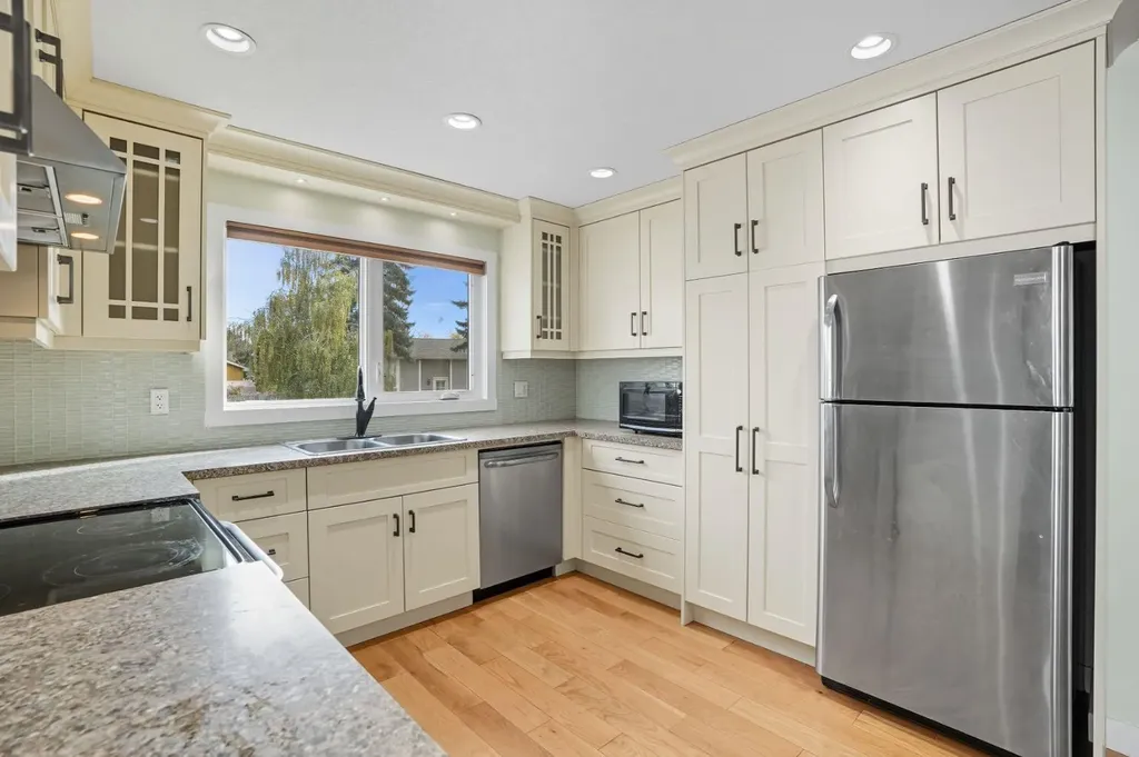 108 Falchurch Crescent NE Calgary AB T3J 1K1