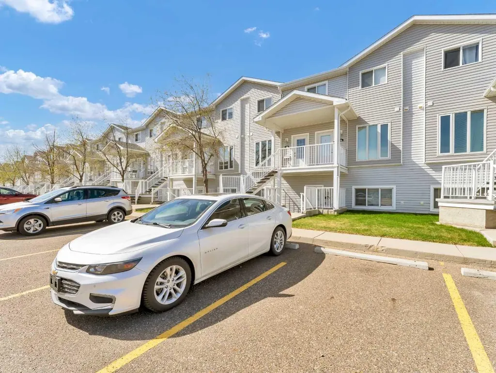 280 Northlands Pointe NE Medicine Hat AB T1C 0C1