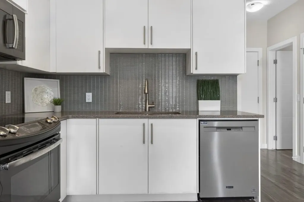 12 Sage Hill Terrace NW Calgary AB T3R 0W6