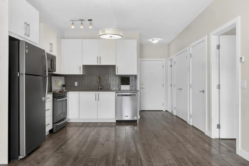 12 Sage Hill Terrace NW Calgary AB T3R 0W6