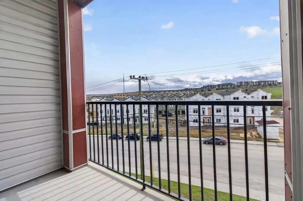 12 Sage Hill Terrace NW Calgary AB T3R 0W6