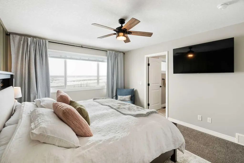 700 Seton Circle SE Calgary AB T3M 3C6