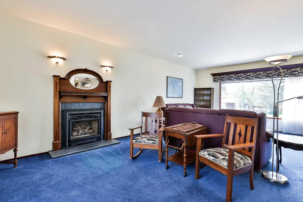 86 Chippewa Crescent W Lethbridge AB T1K5B5