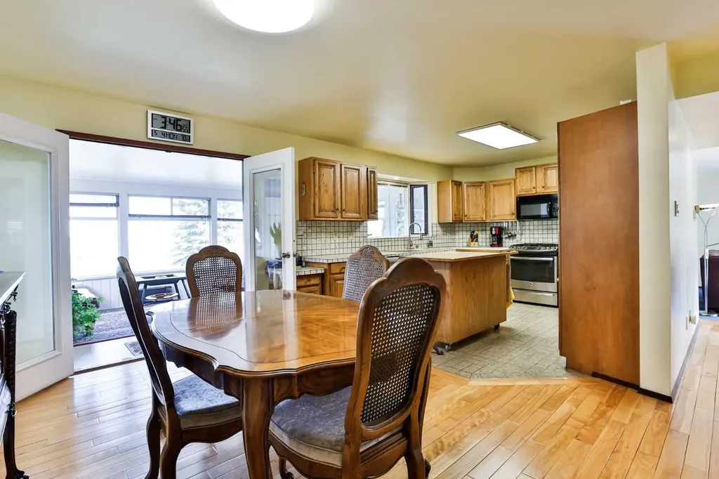 86 Chippewa Crescent W Lethbridge AB T1K5B5