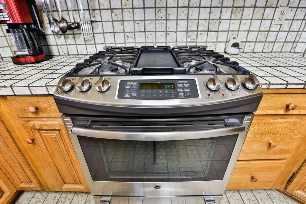86 Chippewa Crescent W Lethbridge AB T1K5B5