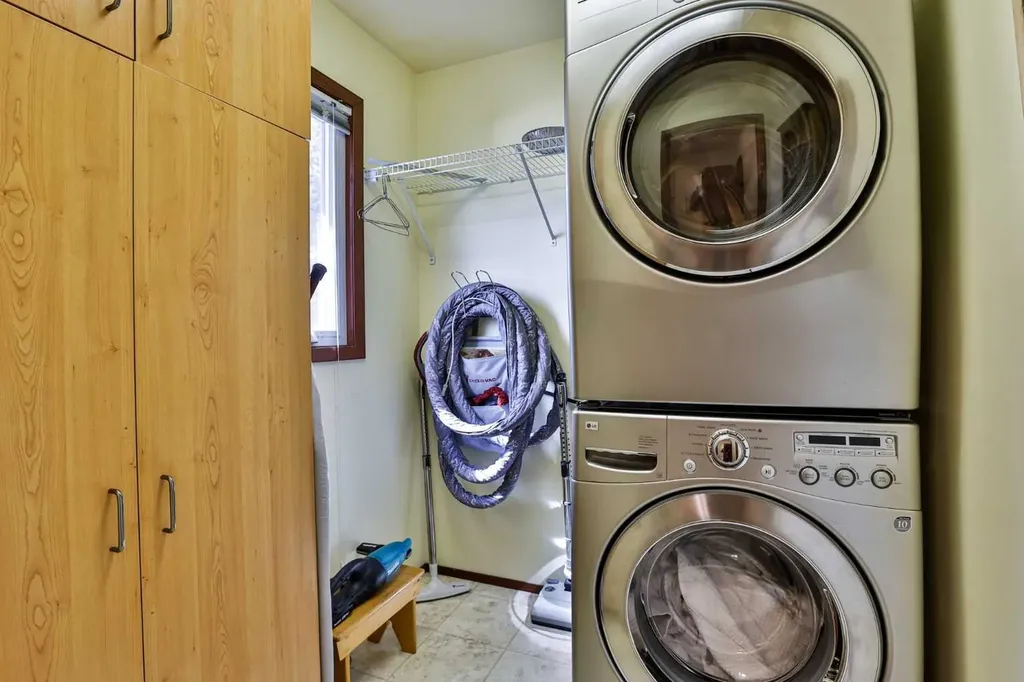 86 Chippewa Crescent W Lethbridge AB T1K5B5