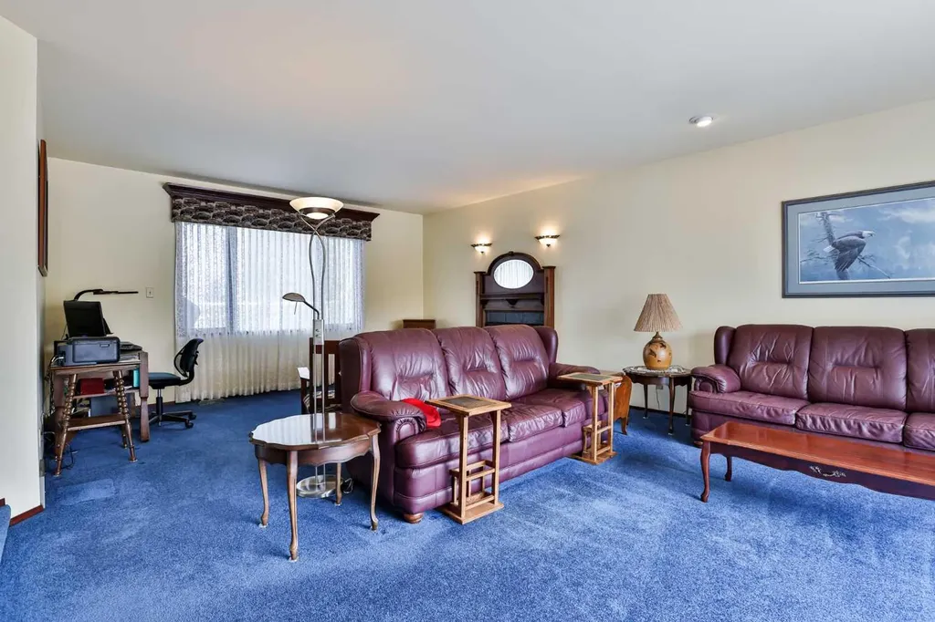 86 Chippewa Crescent W Lethbridge AB T1K5B5