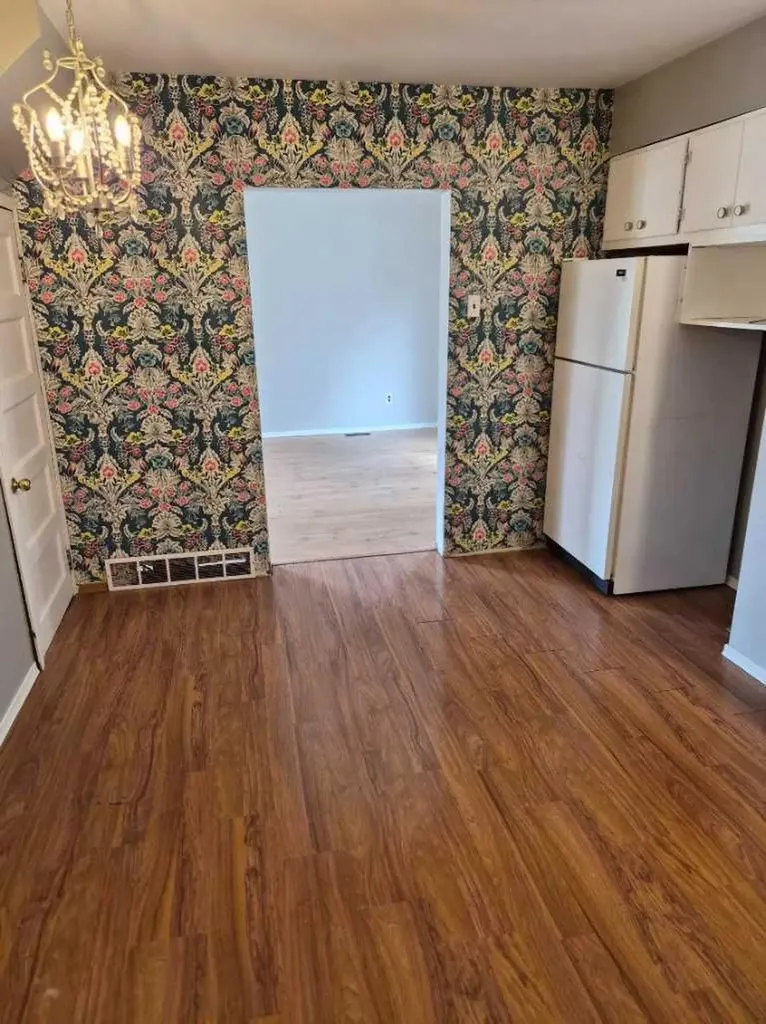 707 3 Avenue Beaverlodge AB T0H 0C0