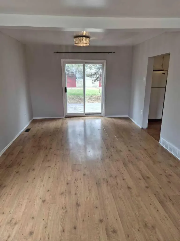 707 3 Avenue Beaverlodge AB T0H 0C0