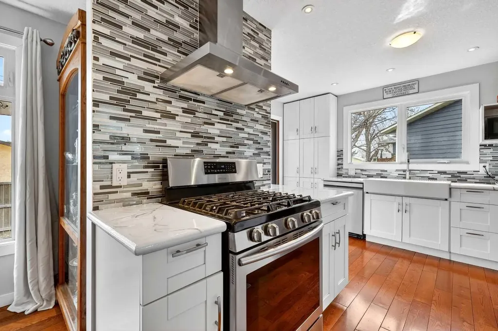 117 Bonitz Court Carseland AB T0J 0M0